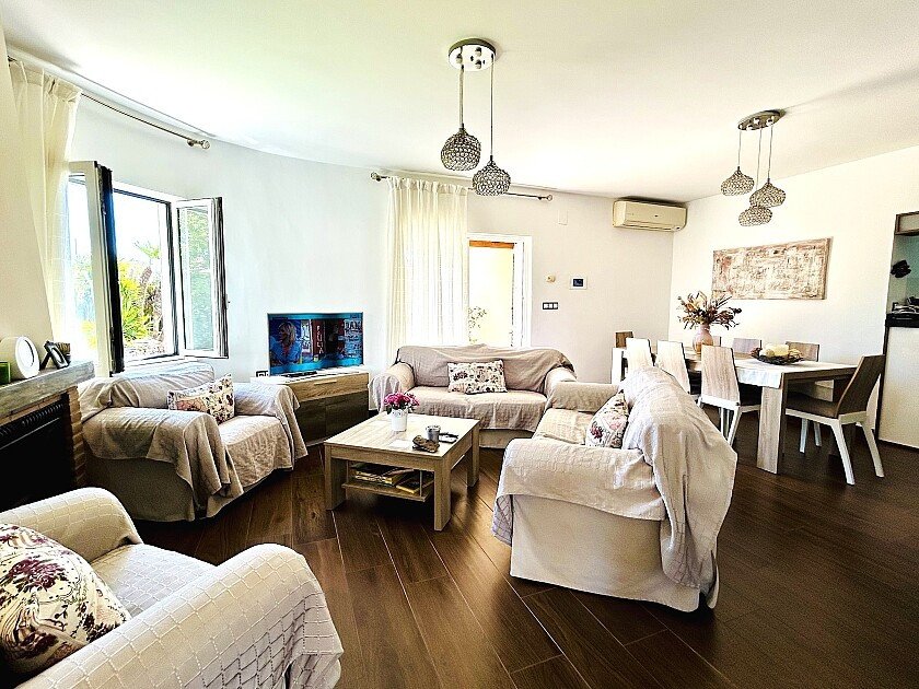 3 Bed Detached Villa in Cabo Roig
