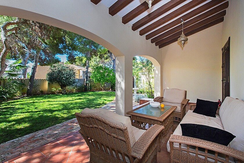 4 Bed Detached Villa in Punta Prima