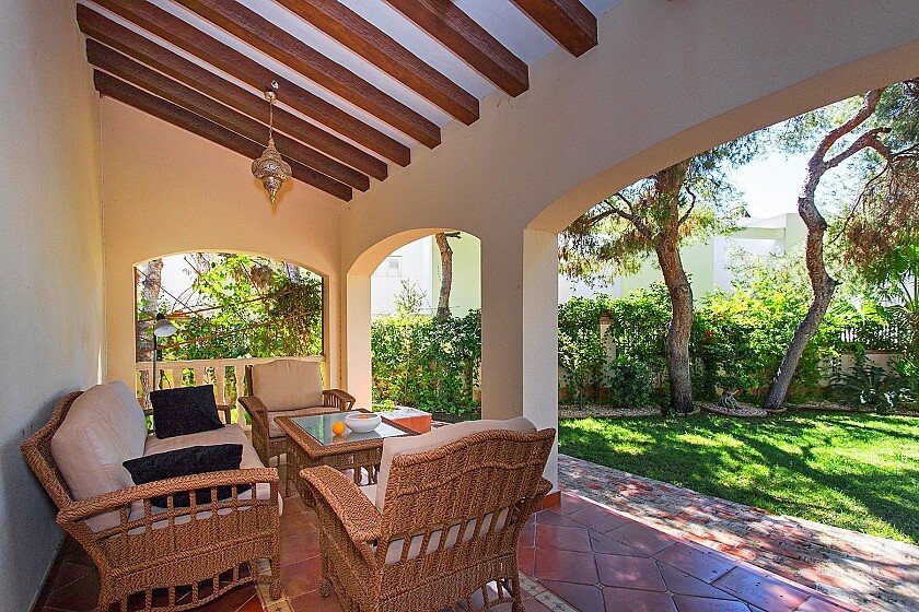 4 Bed Detached Villa in Punta Prima