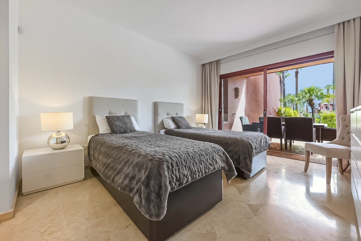 2 Bed Ground Floor Apartment in Estepona