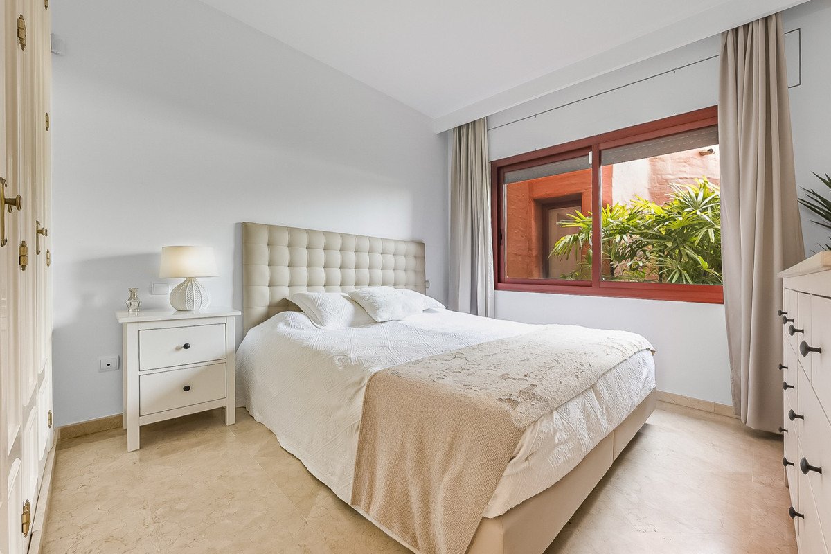2 Bed Ground Floor Apartment in Estepona