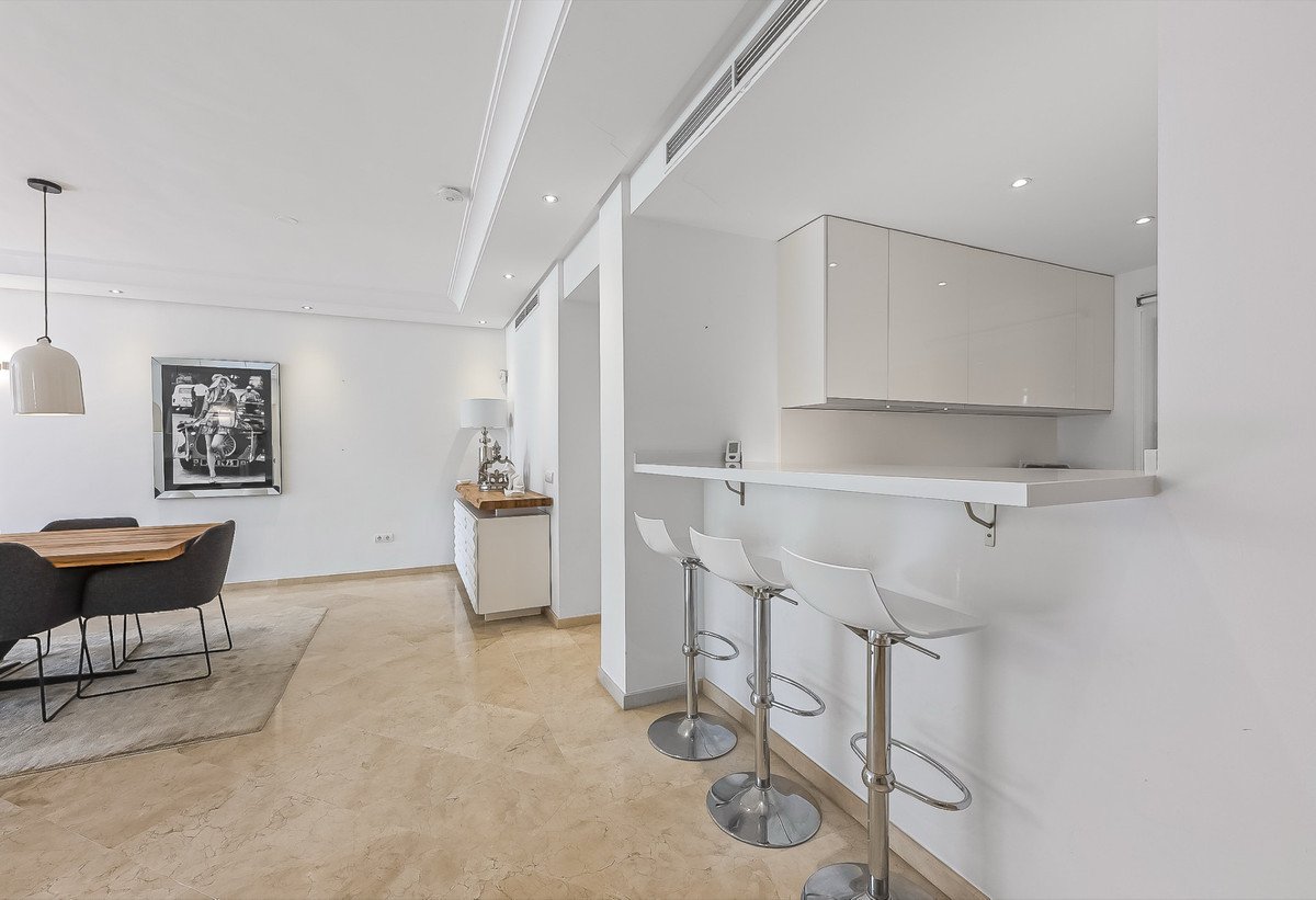 2 Bed Ground Floor Apartment in Estepona