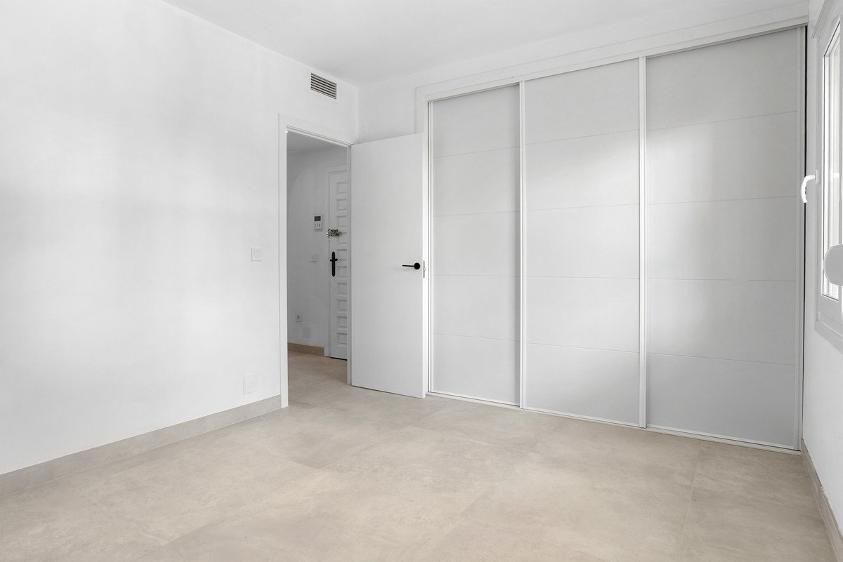 3 Bed Ground Floor Apartment in Nueva Andalucía