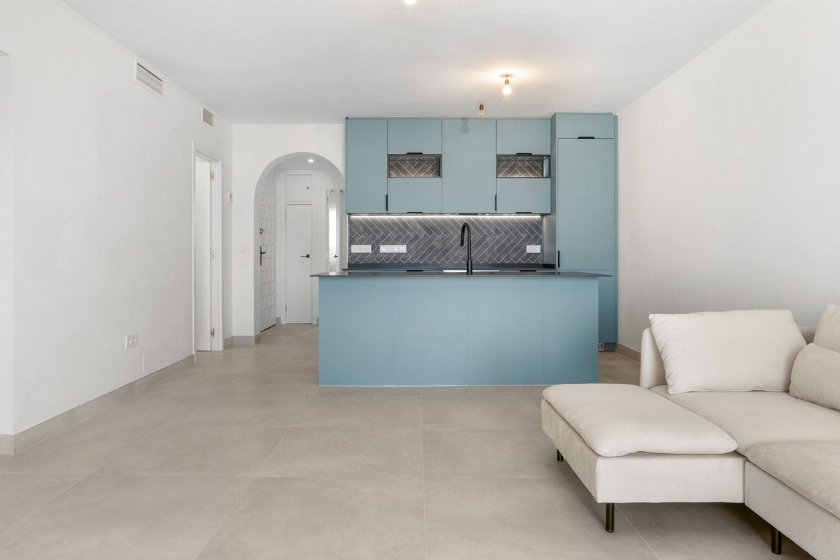 3 Bed Ground Floor Apartment in Nueva Andalucía