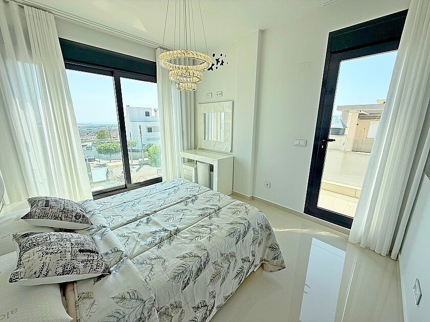 5 Bed Detached Villa in San Miguel de Salinas
