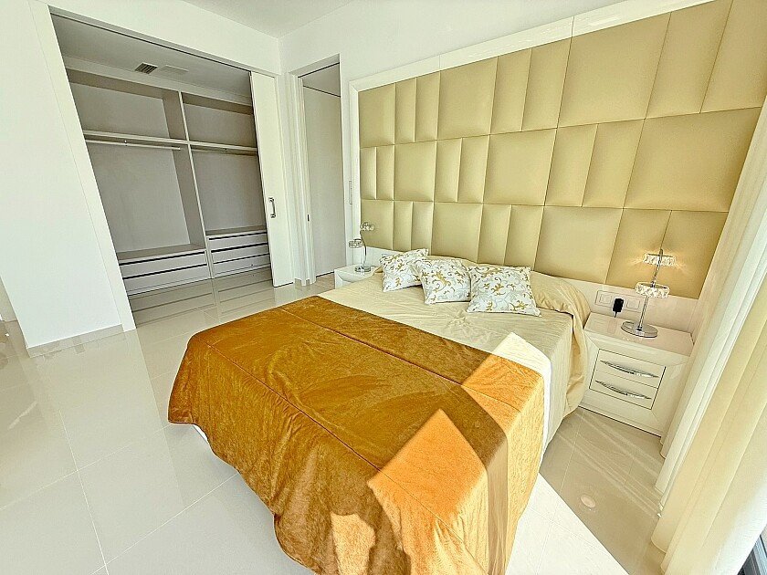 5 Bed Detached Villa in San Miguel de Salinas