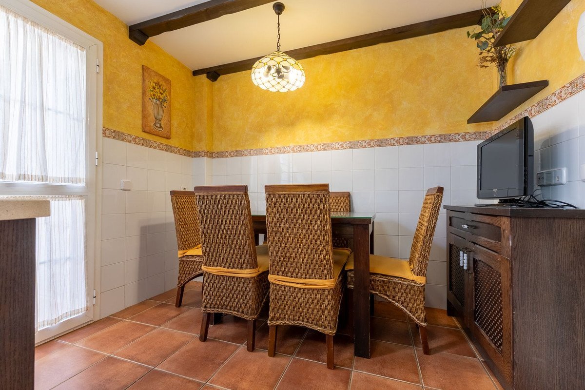 4 Bed Townhouse in Málaga Centro