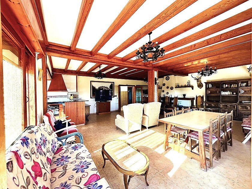 10 Bed Detached Villa in Dehesa de Campoamor