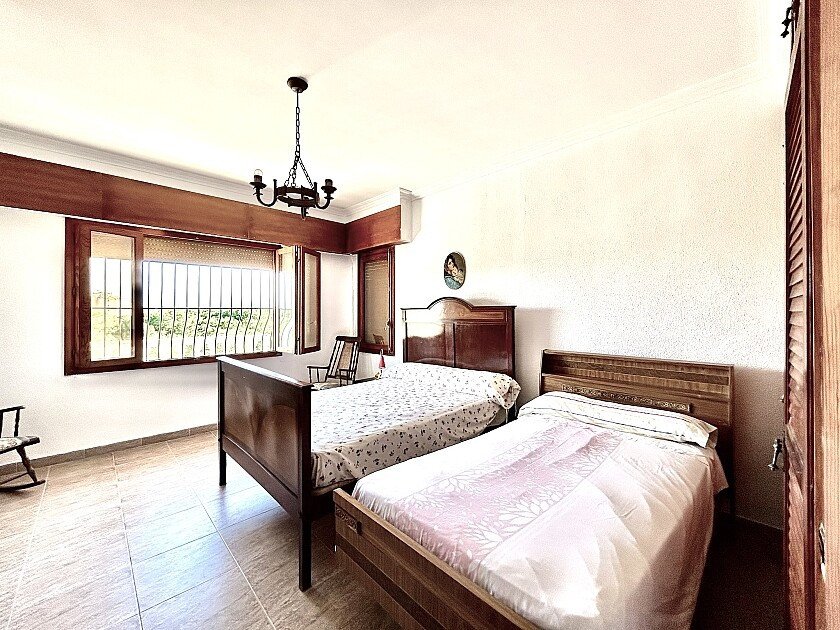 10 Bed Detached Villa in Dehesa de Campoamor
