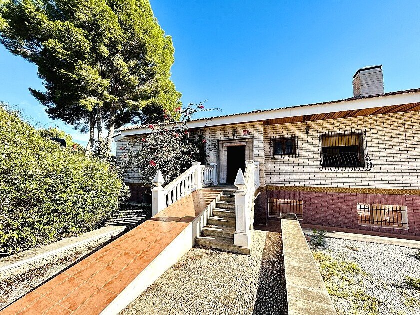 10 Bed Detached Villa in Dehesa de Campoamor