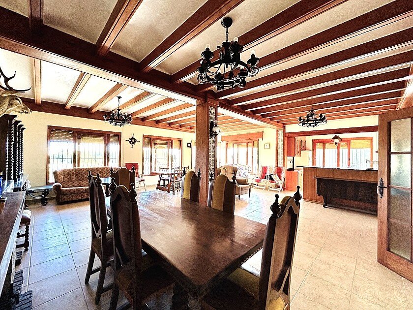10 Bed Detached Villa in Dehesa de Campoamor