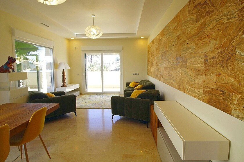 5 Bed Detached Villa in La Zenia