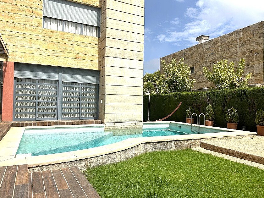 4 Bed Detached Villa in Dehesa de Campoamor