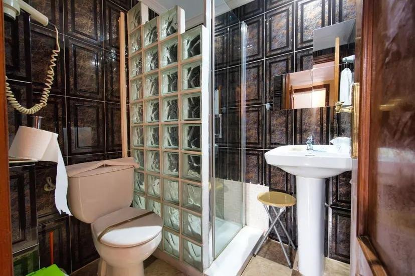25 Bed Hotel in Torrevieja