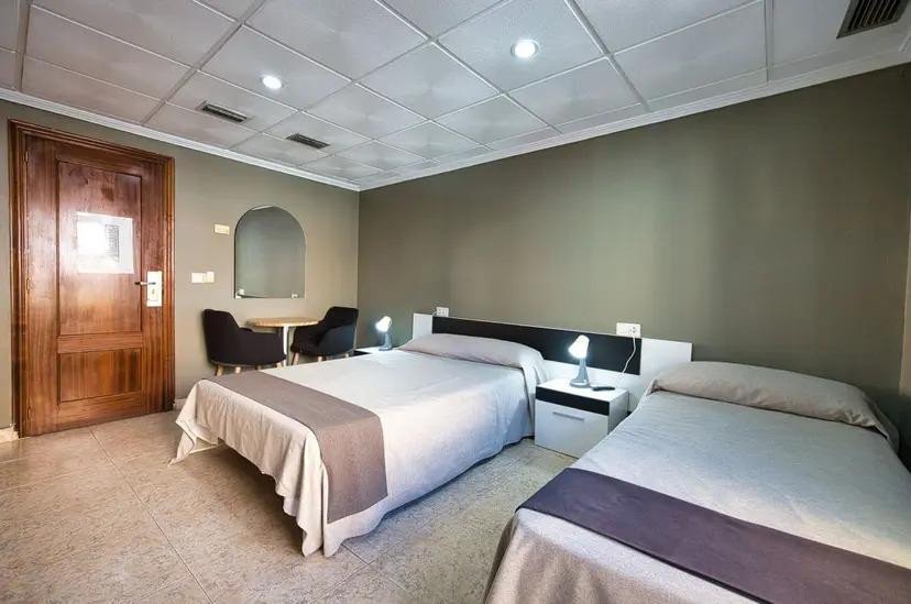 25 Bed Hotel in Torrevieja