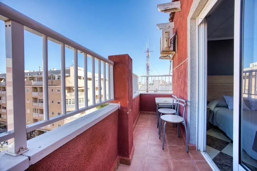 25 Bed Hotel in Torrevieja