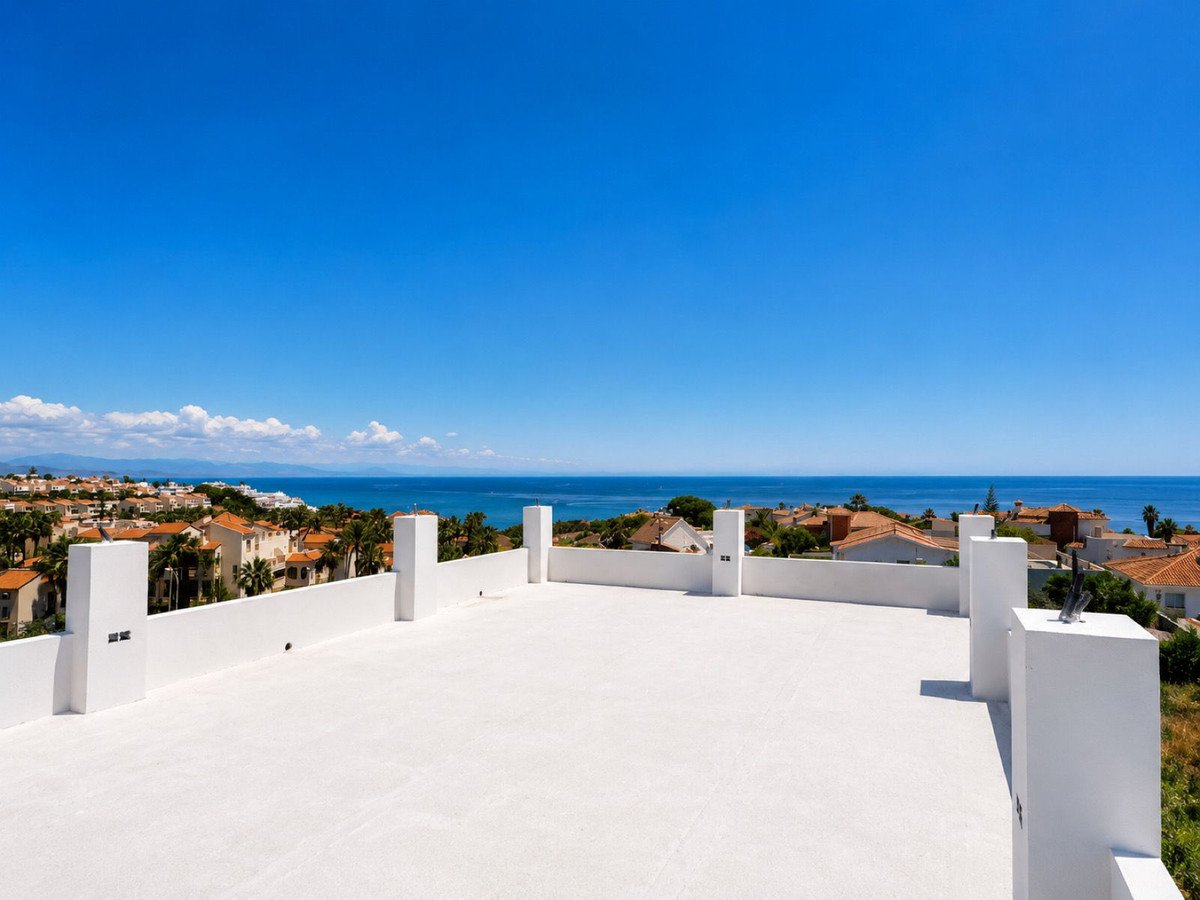 4 Bed Detached Villa in El Faro
