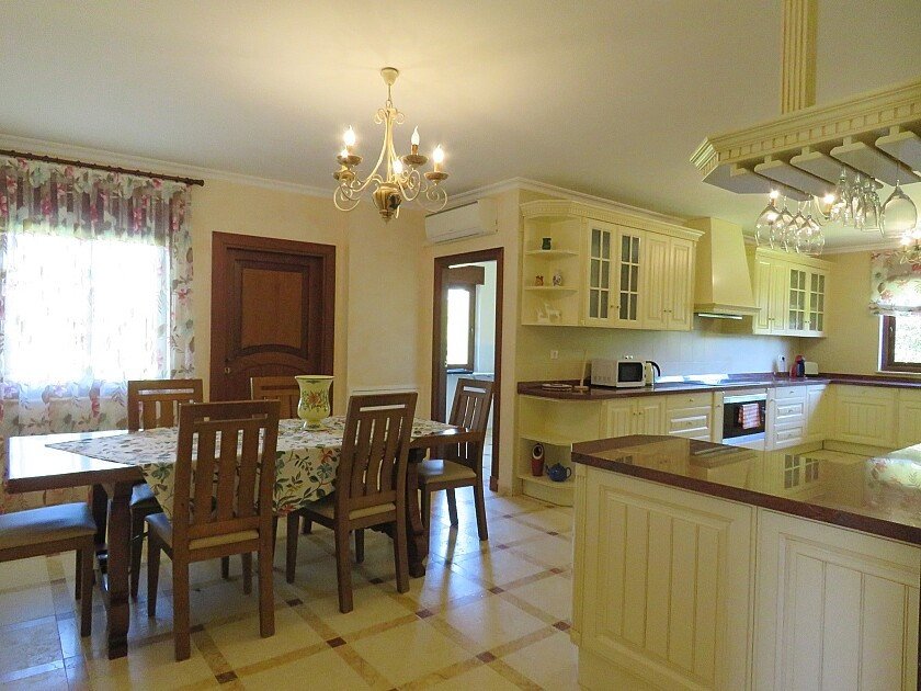 7 Bed Detached Villa in Cabo Roig