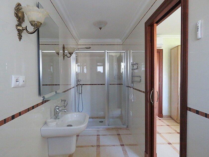 7 Bed Detached Villa in Cabo Roig