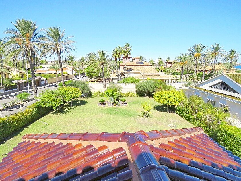 7 Bed Detached Villa in Cabo Roig