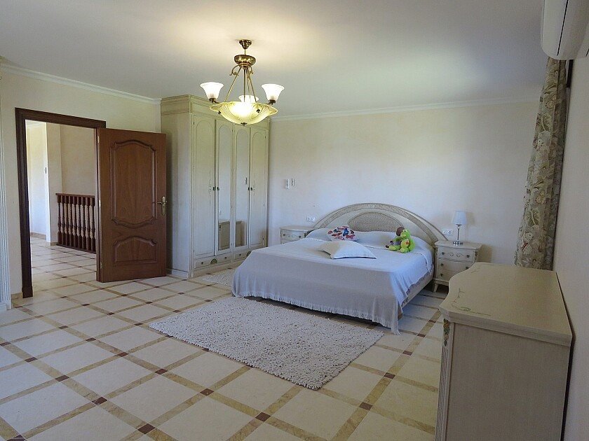 7 Bed Detached Villa in Cabo Roig