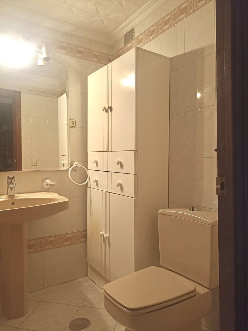 3 Bed Middle Floor Apartment in Fuengirola