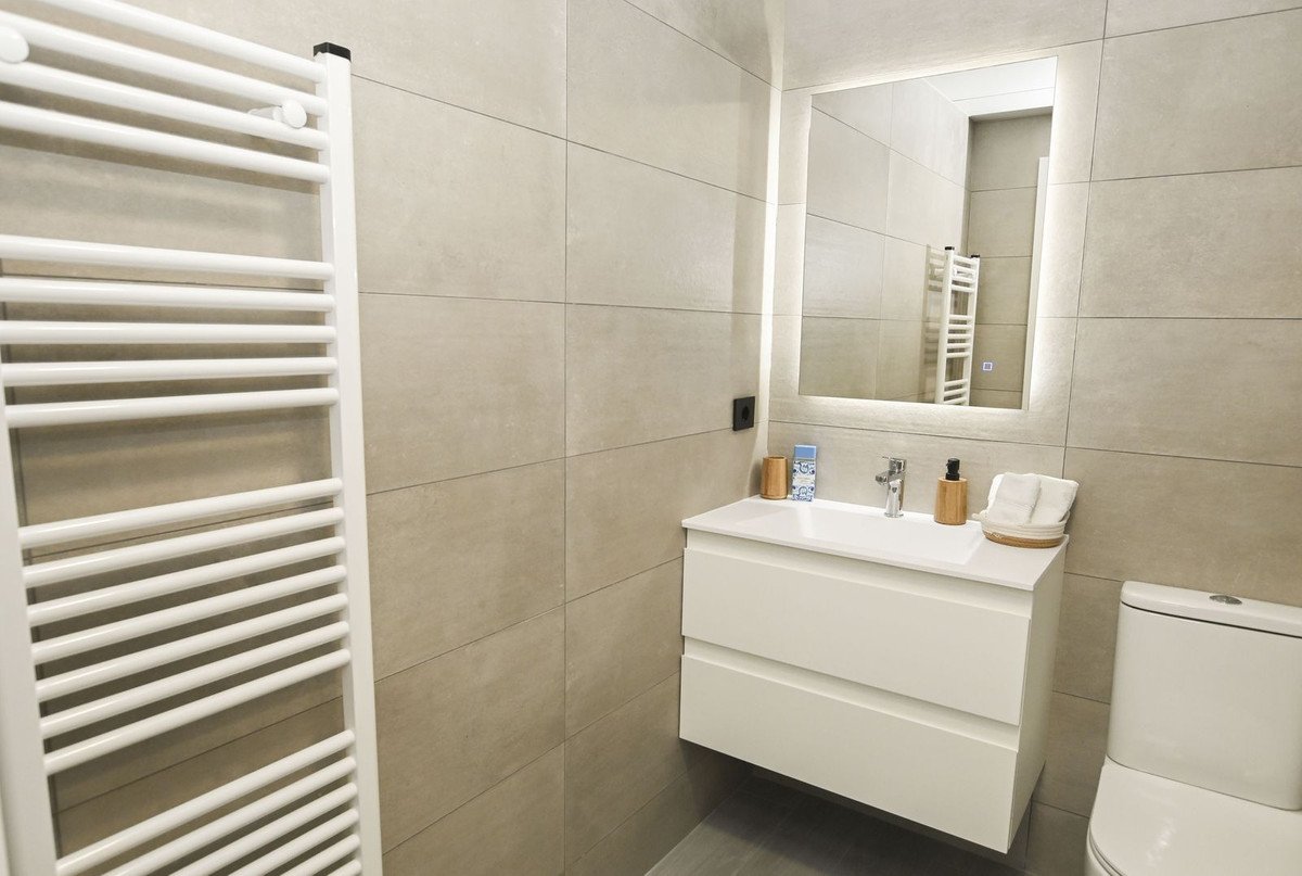 2 Bed Middle Floor Apartment in Calpe