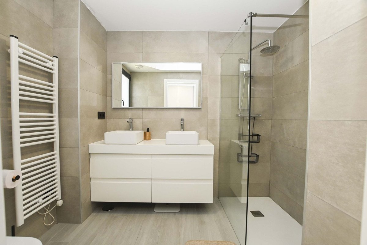 2 Bed Middle Floor Apartment in Calpe