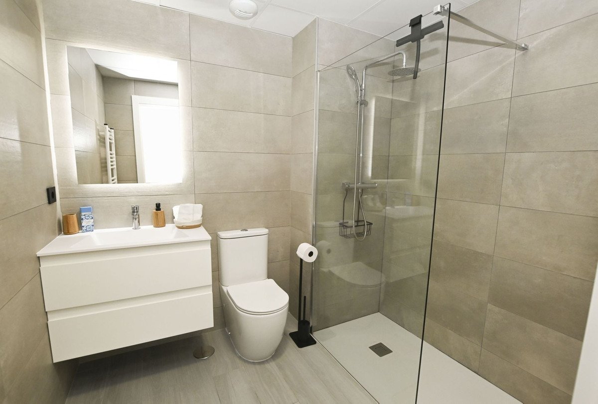 2 Bed Middle Floor Apartment in Calpe