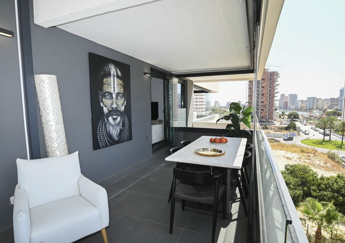 2 Bed Middle Floor Apartment in Calpe