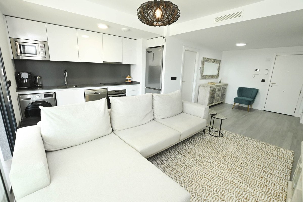 2 Bed Middle Floor Apartment in Calpe