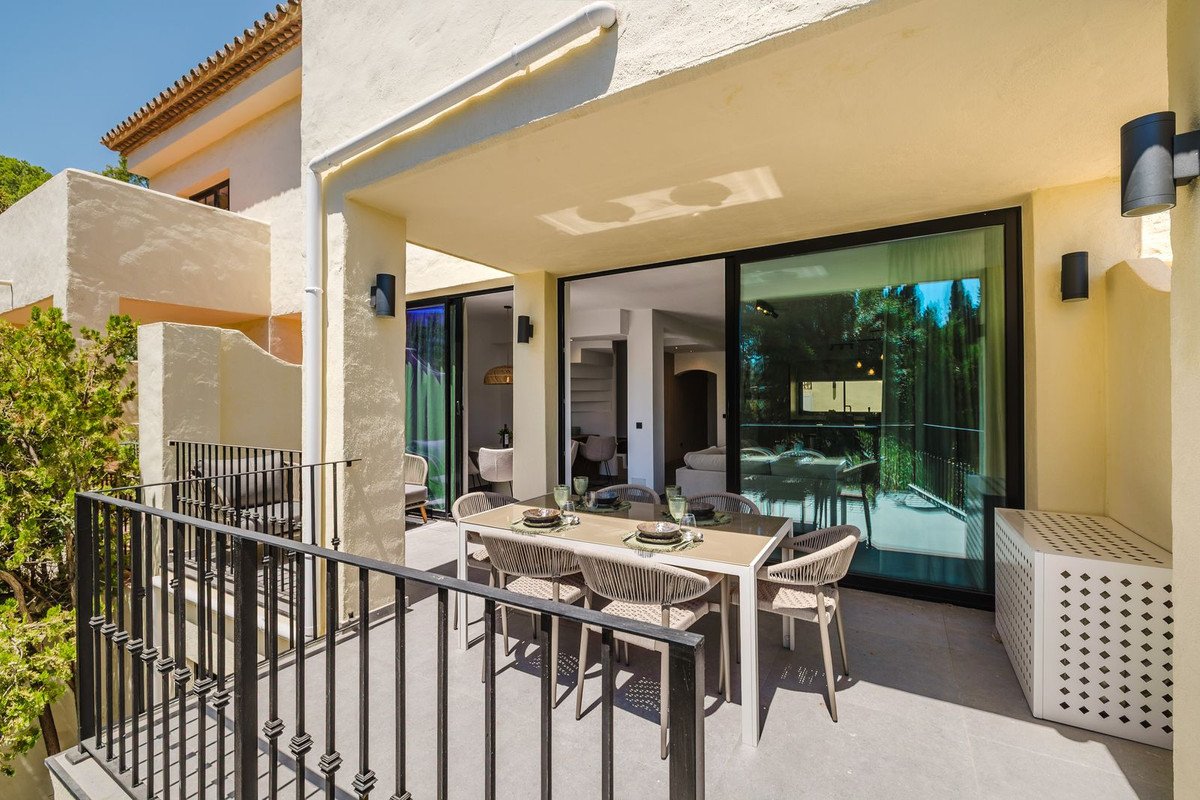 3 Bed Townhouse in Aloha