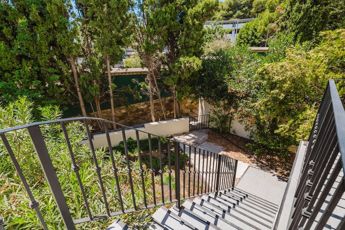 3 Bed Townhouse in Aloha