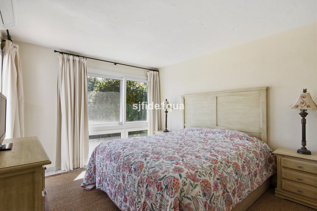 3 Bed Detached Villa in Estepona