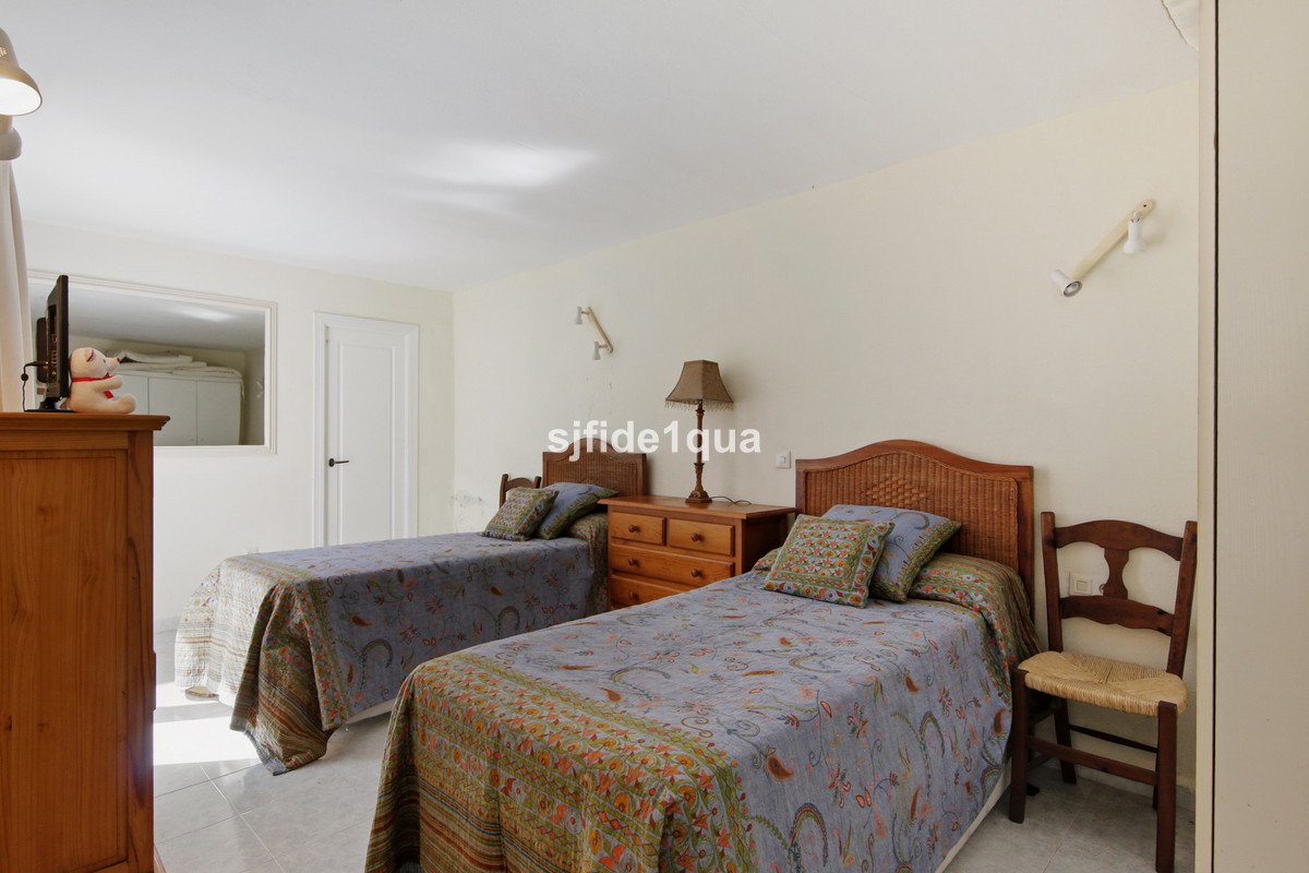 3 Bed Detached Villa in Estepona