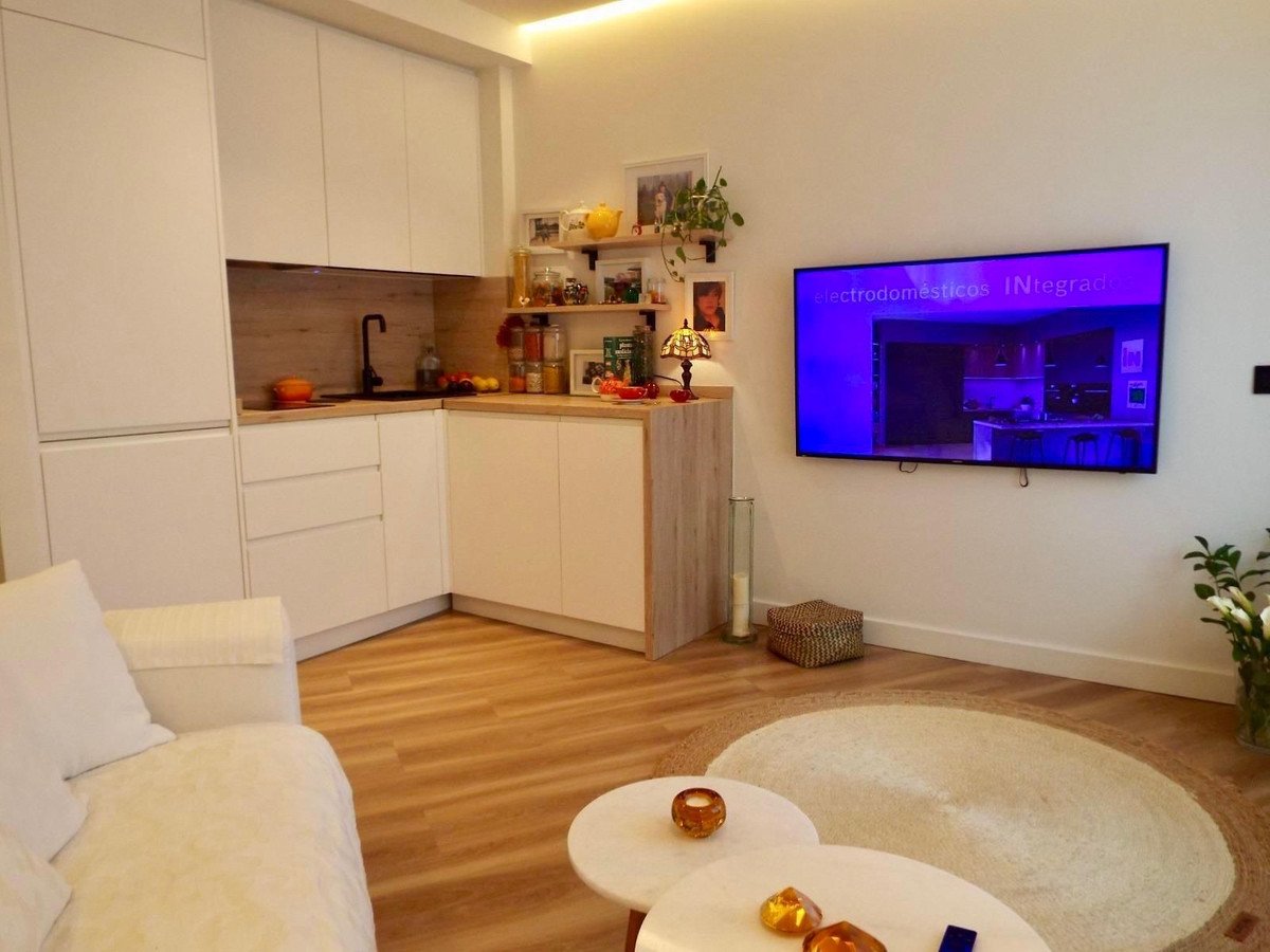 1 Bed Middle Floor Apartment in Estepona