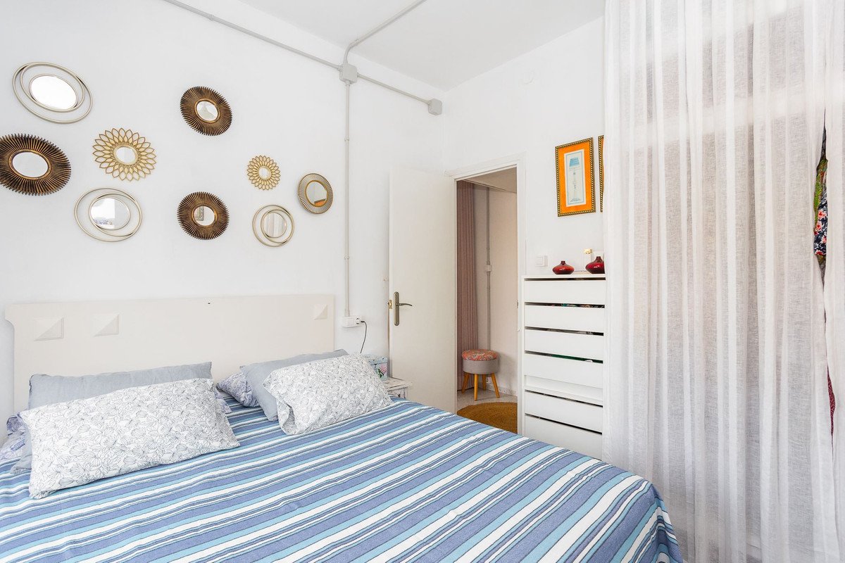 2 Bed Middle Floor Apartment in Los Urrutias