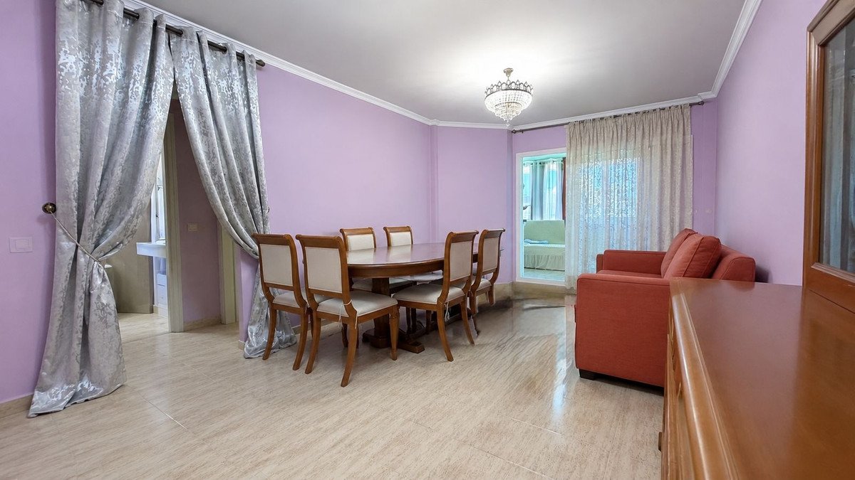 1 Bed Middle Floor Apartment in Calahonda