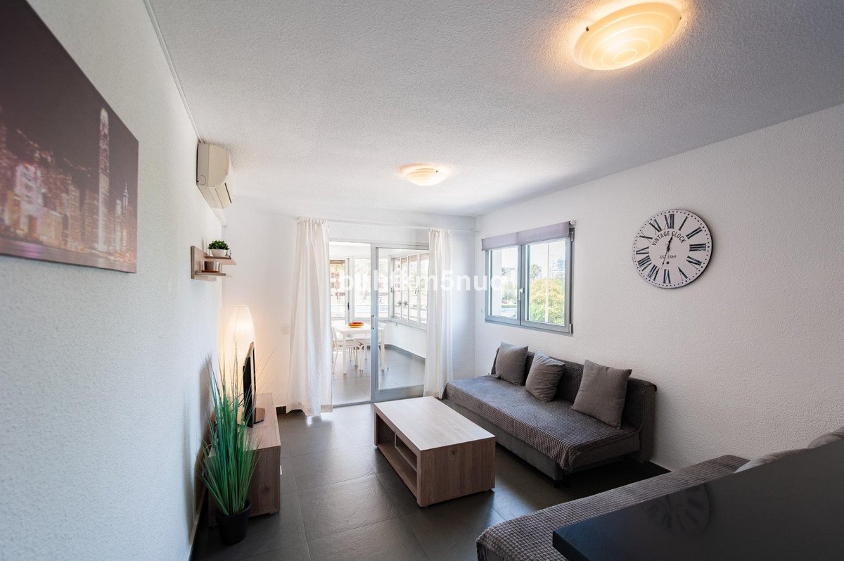 2 Bed Middle Floor Apartment in Calpe