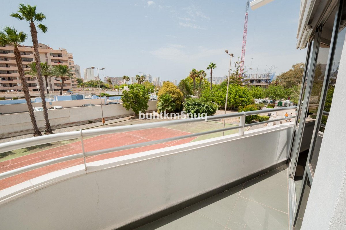 2 Bed Middle Floor Apartment in Calpe