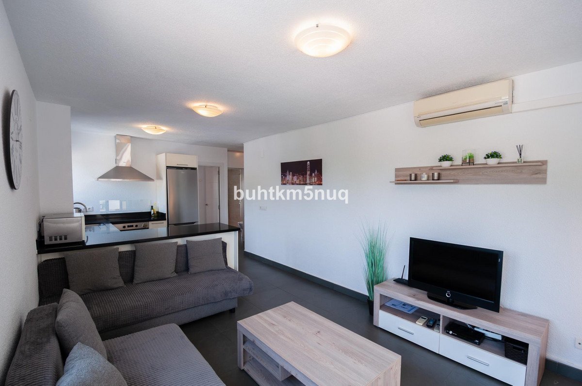 2 Bed Middle Floor Apartment in Calpe