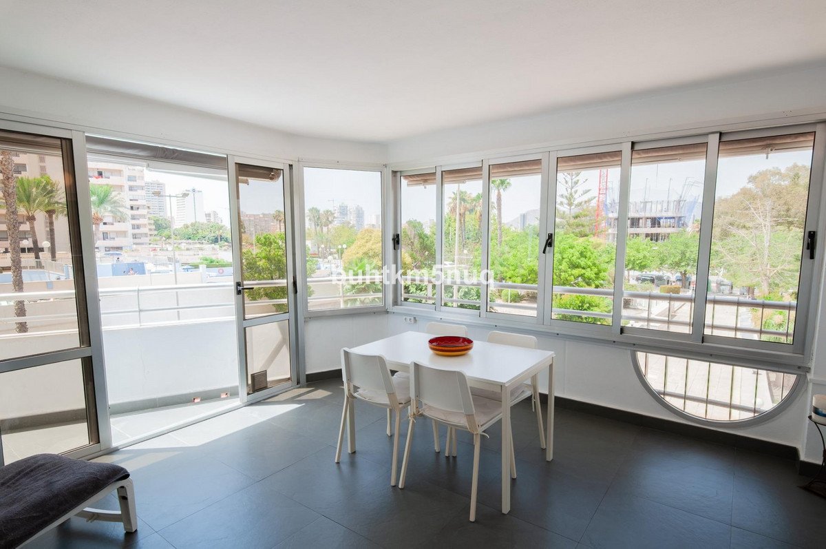 2 Bed Middle Floor Apartment in Calpe