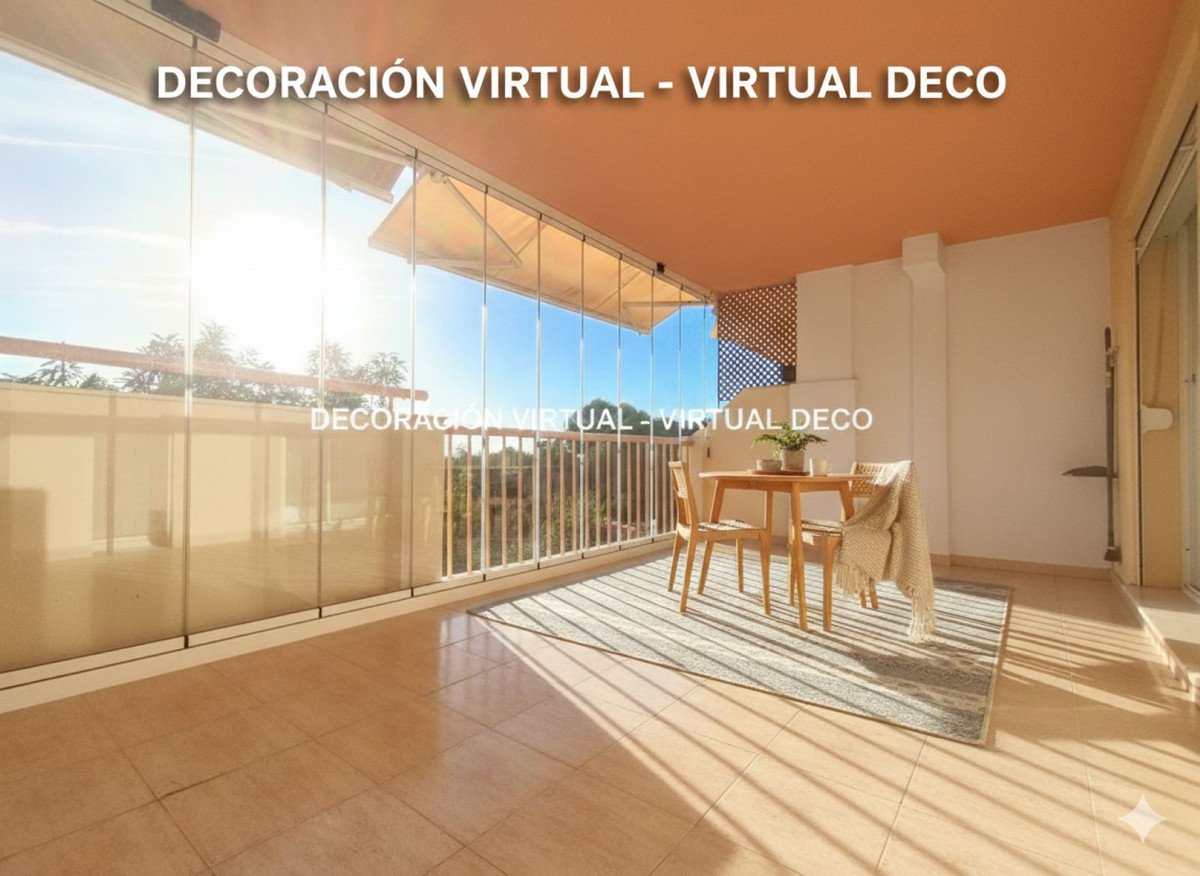 2 Bed Middle Floor Apartment in Calahonda