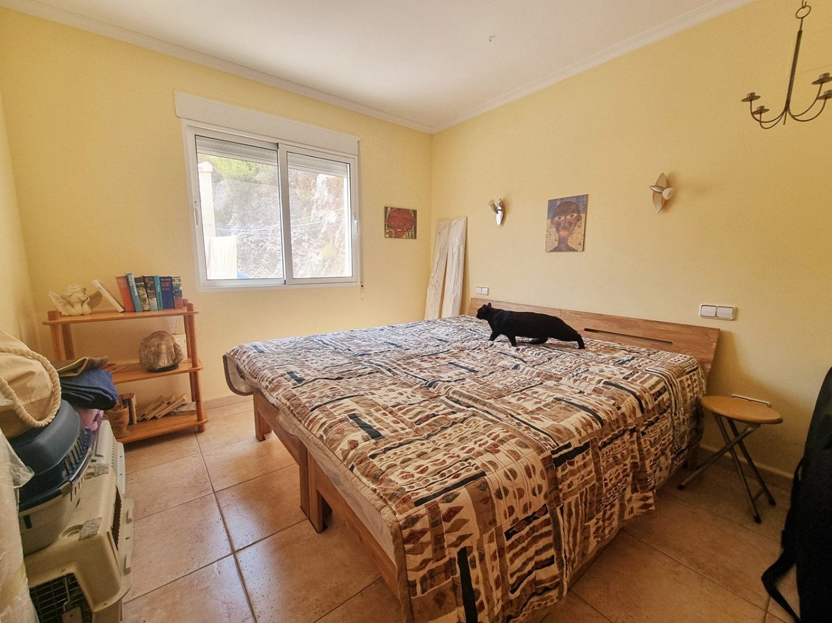 2 Bed Detached Villa in Pego