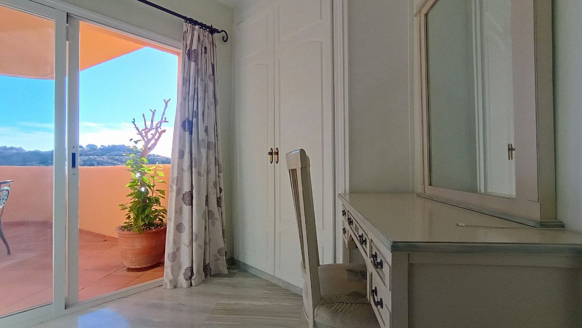 2 Bed Penthouse Duplex in Calahonda