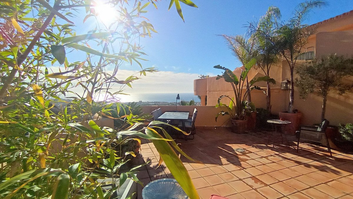 2 Bed Penthouse Duplex in Calahonda
