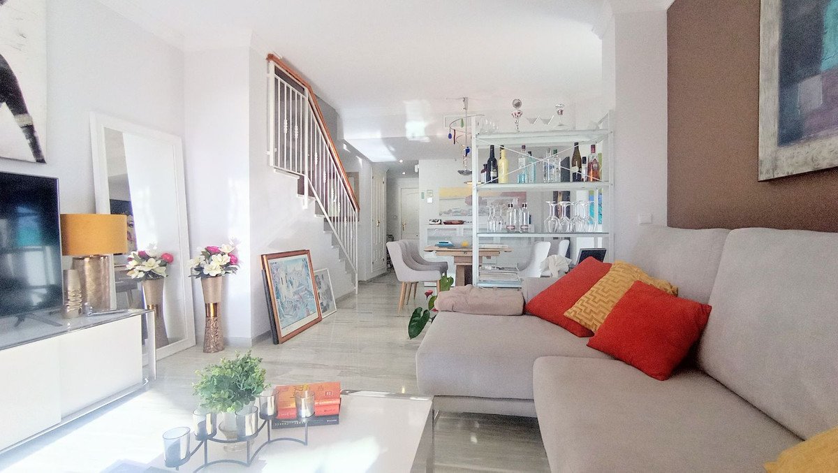 2 Bed Penthouse Duplex in Calahonda