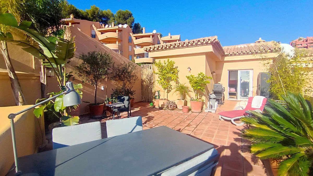 2 Bed Penthouse Duplex in Calahonda