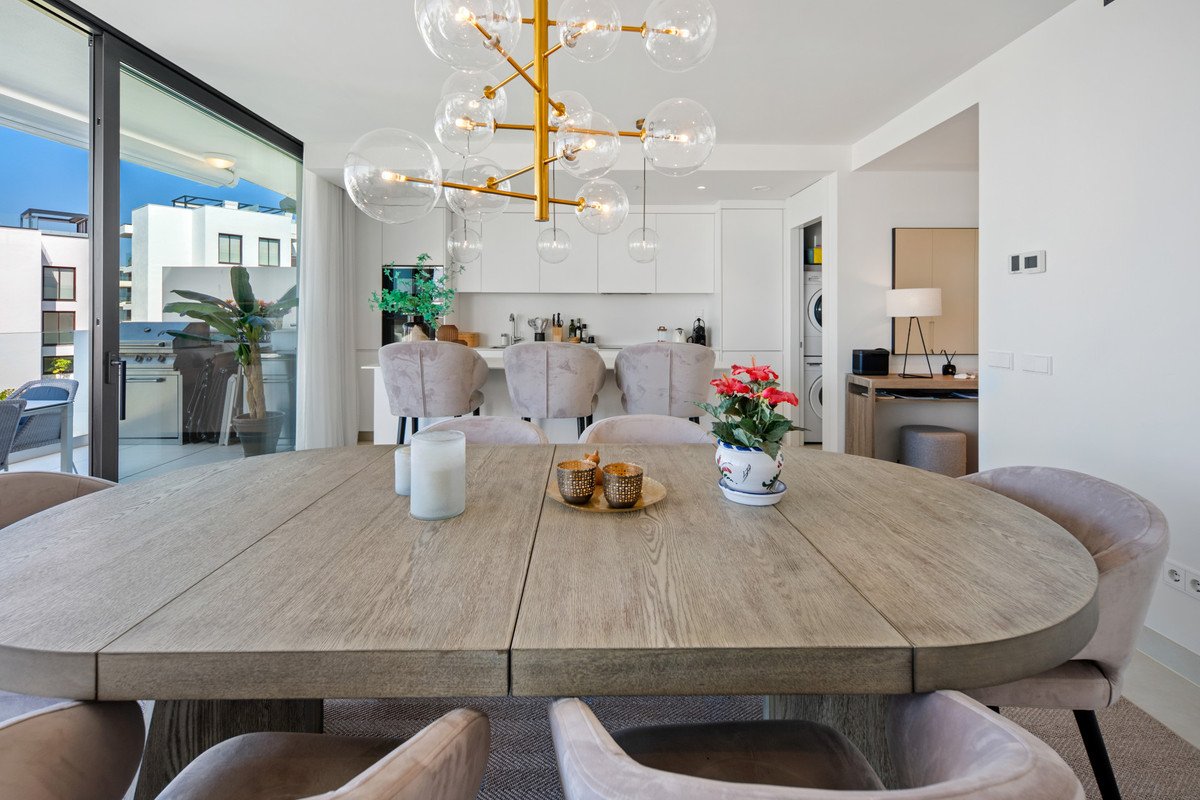 3 Bed Middle Floor Apartment in Fuengirola