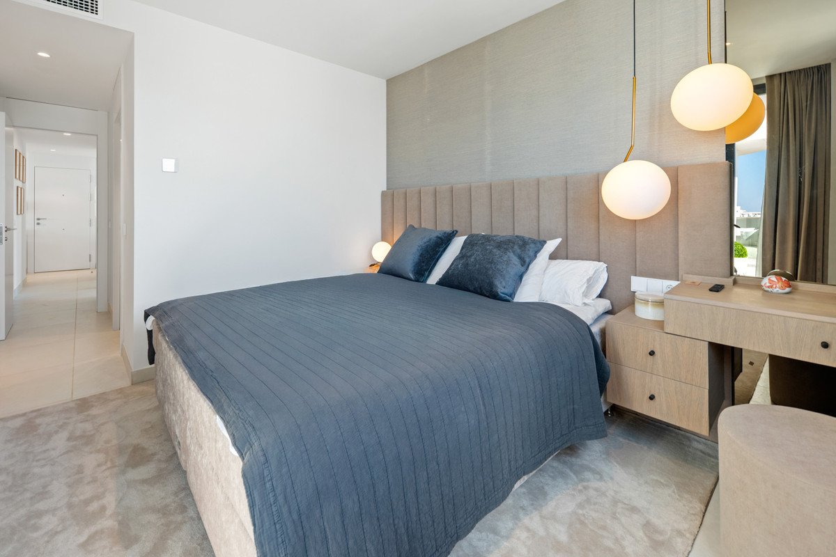 3 Bed Middle Floor Apartment in Fuengirola